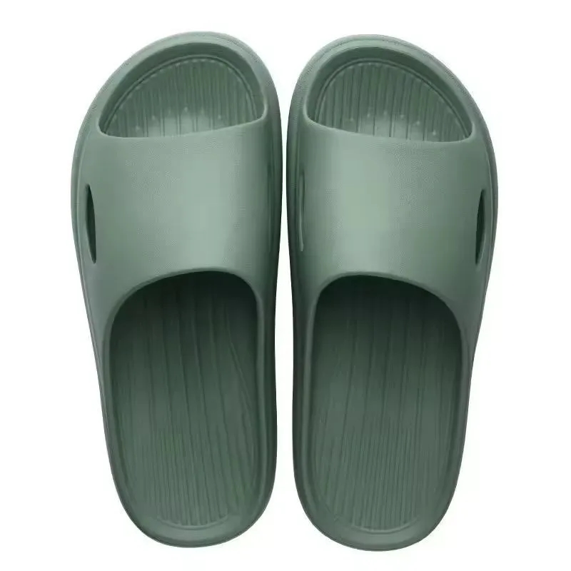 Universal Slipper Sandals 10