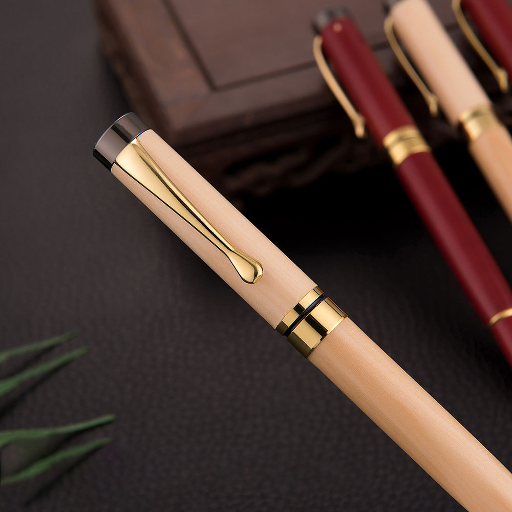 Sandalwood Signature Pen 9