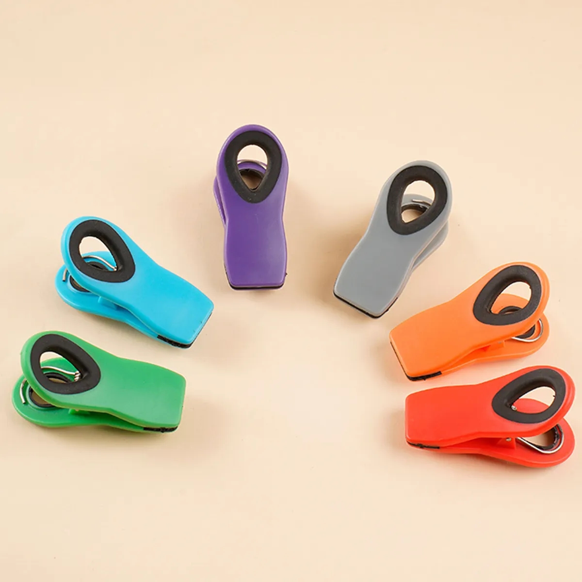 Food Packaging Sealing Bag Magnetic Refrigerator Clip 2