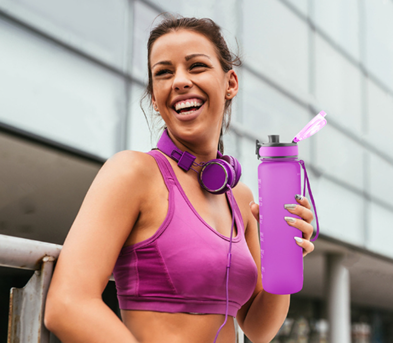 32 Oz. Tritan Sports Bottle 2
