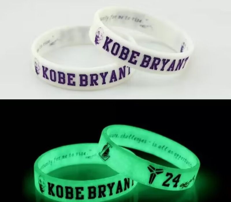 1 inch Glow In The Dark Silicone Wristband 4