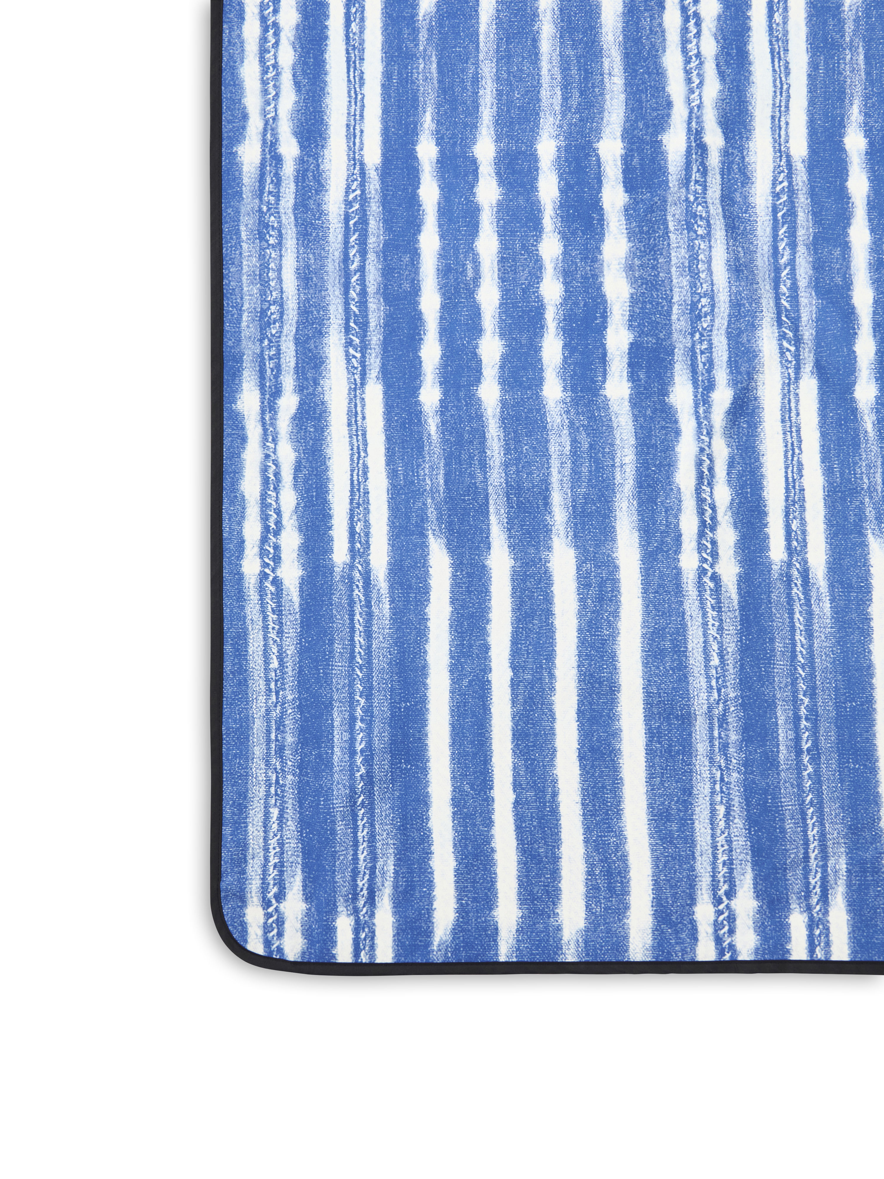Slowtide® Quick Dry Picnic Blanket 3