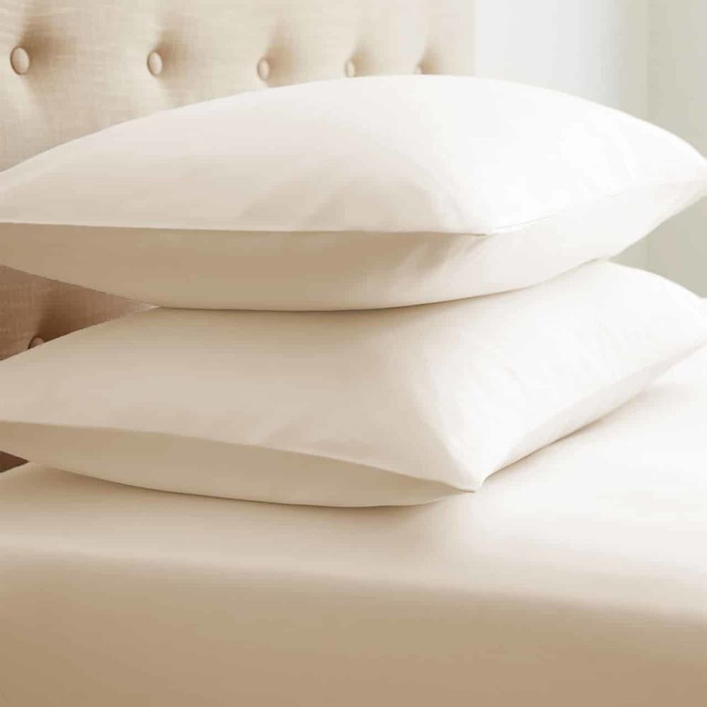 Bedding in a Bag - Ivory King 8 Piece 1