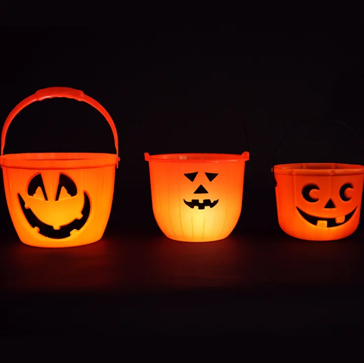 Pumpkin Light Handle Halloween Bucket 3