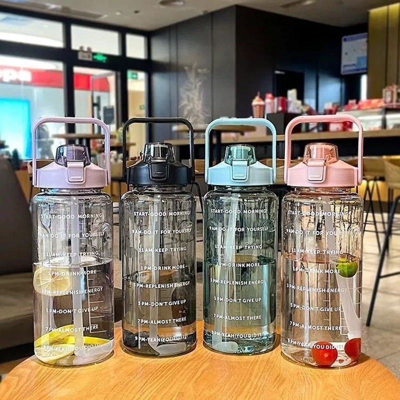 2L Outdoor Sports Water Bottle With Time Marker 2