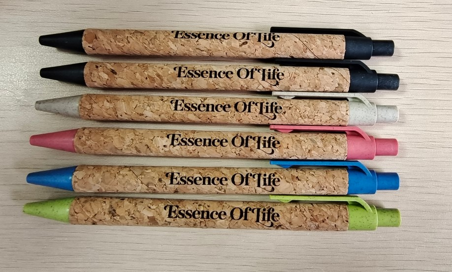 Cork Pen 2