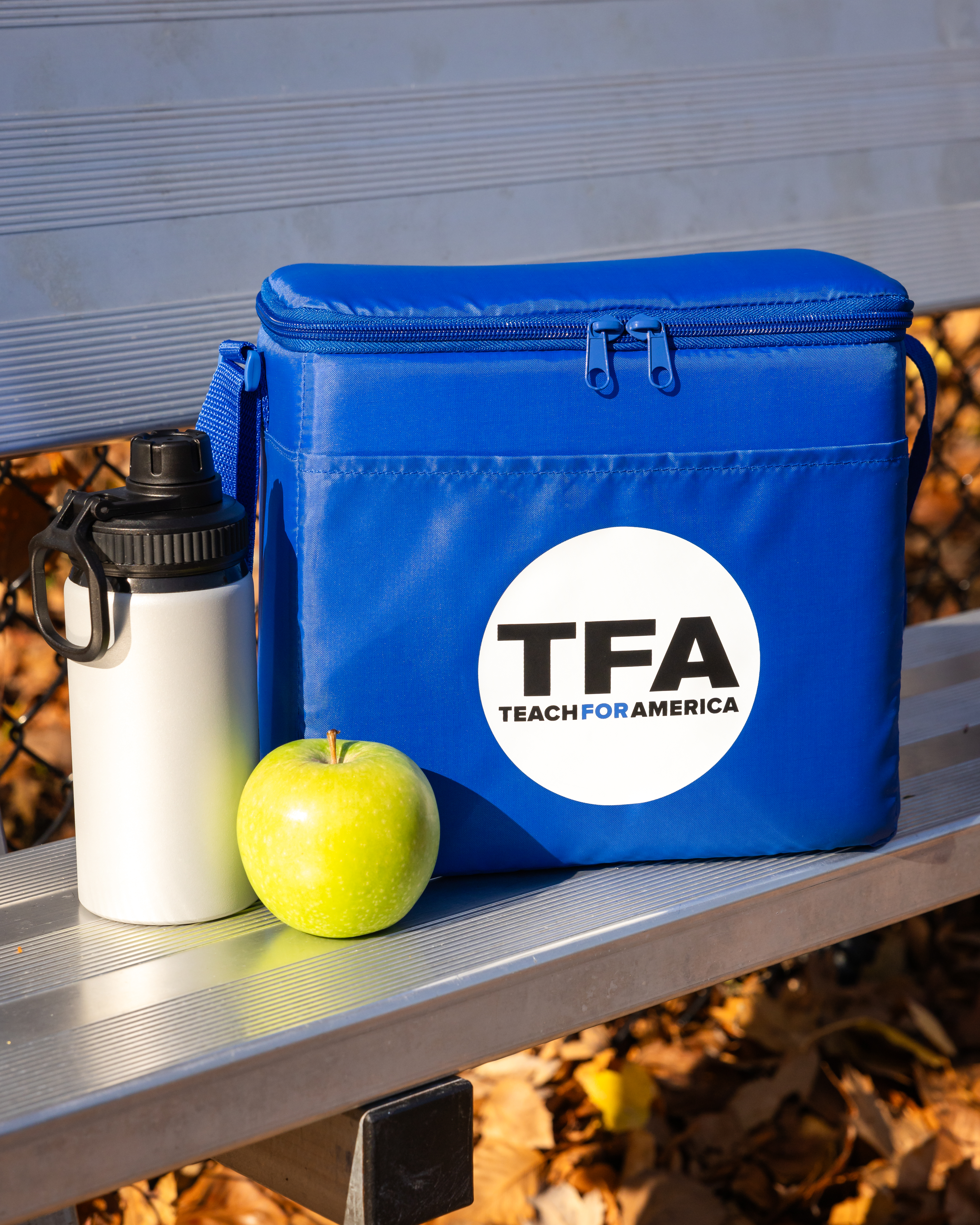 Arlo Recycled rPET 9 Can Box Cooler 22