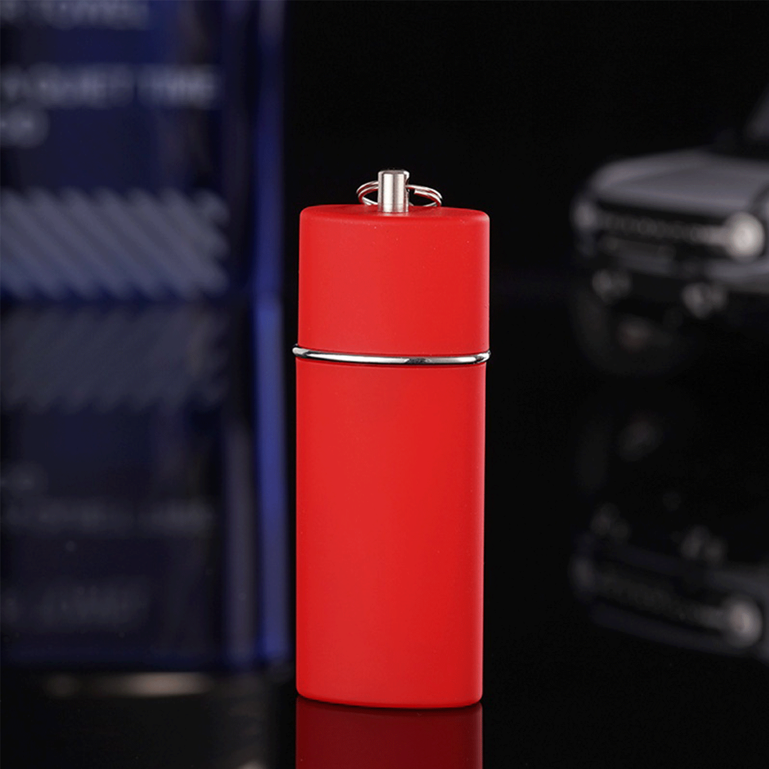 Portable Anti-scald Mini Travel Metal Ashtray w/ Keychain 17