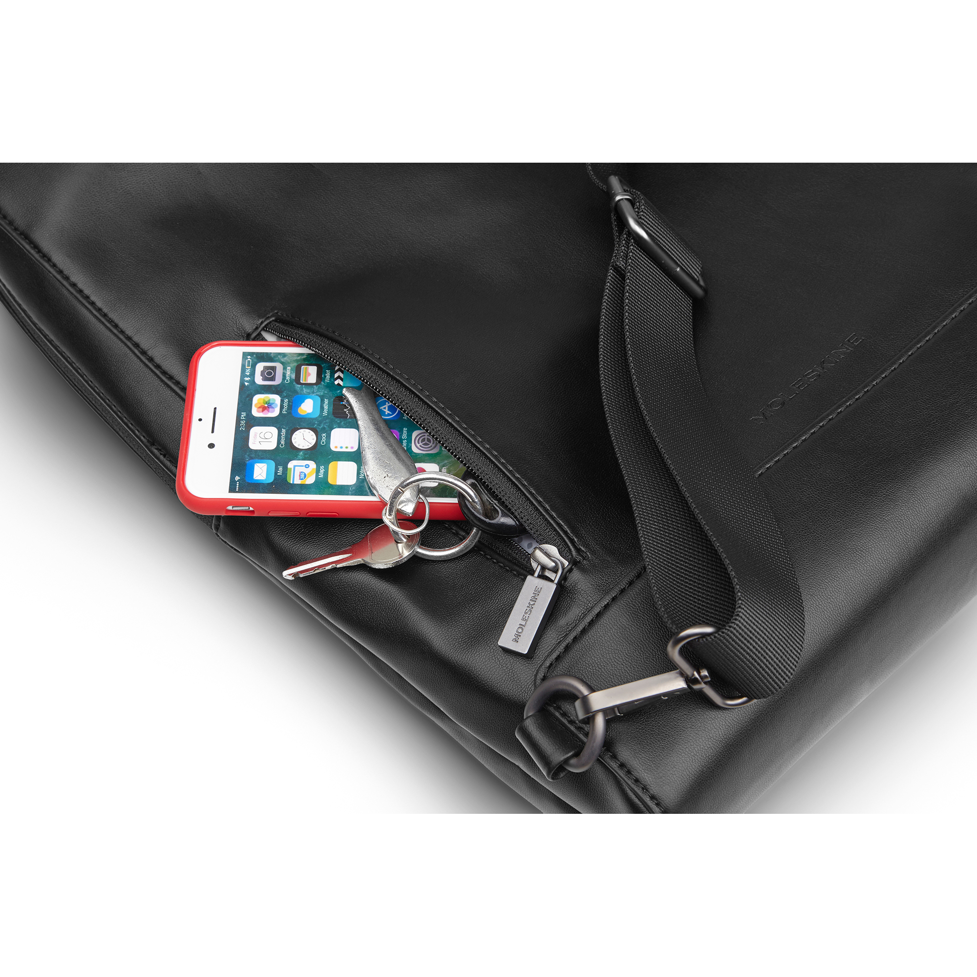 Moleskine® Classic Vertical Device Bag 29