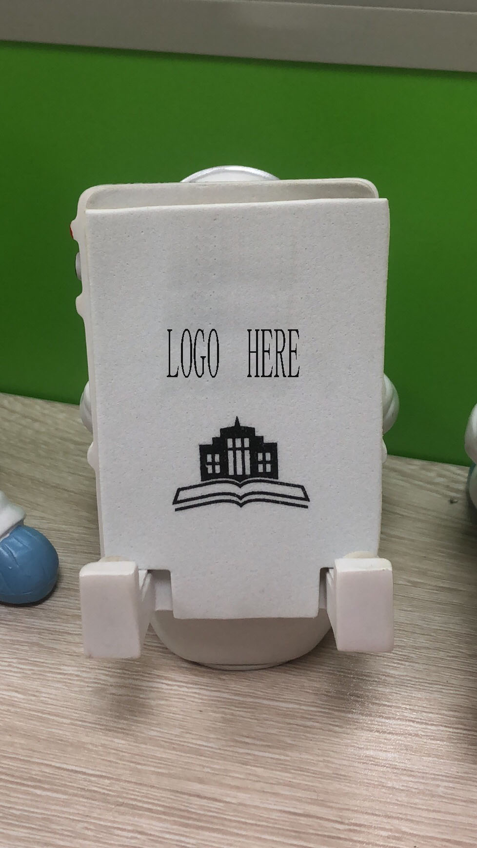 Creative Astronaut Cell Phone Stand/Tablets Phone Holder 5