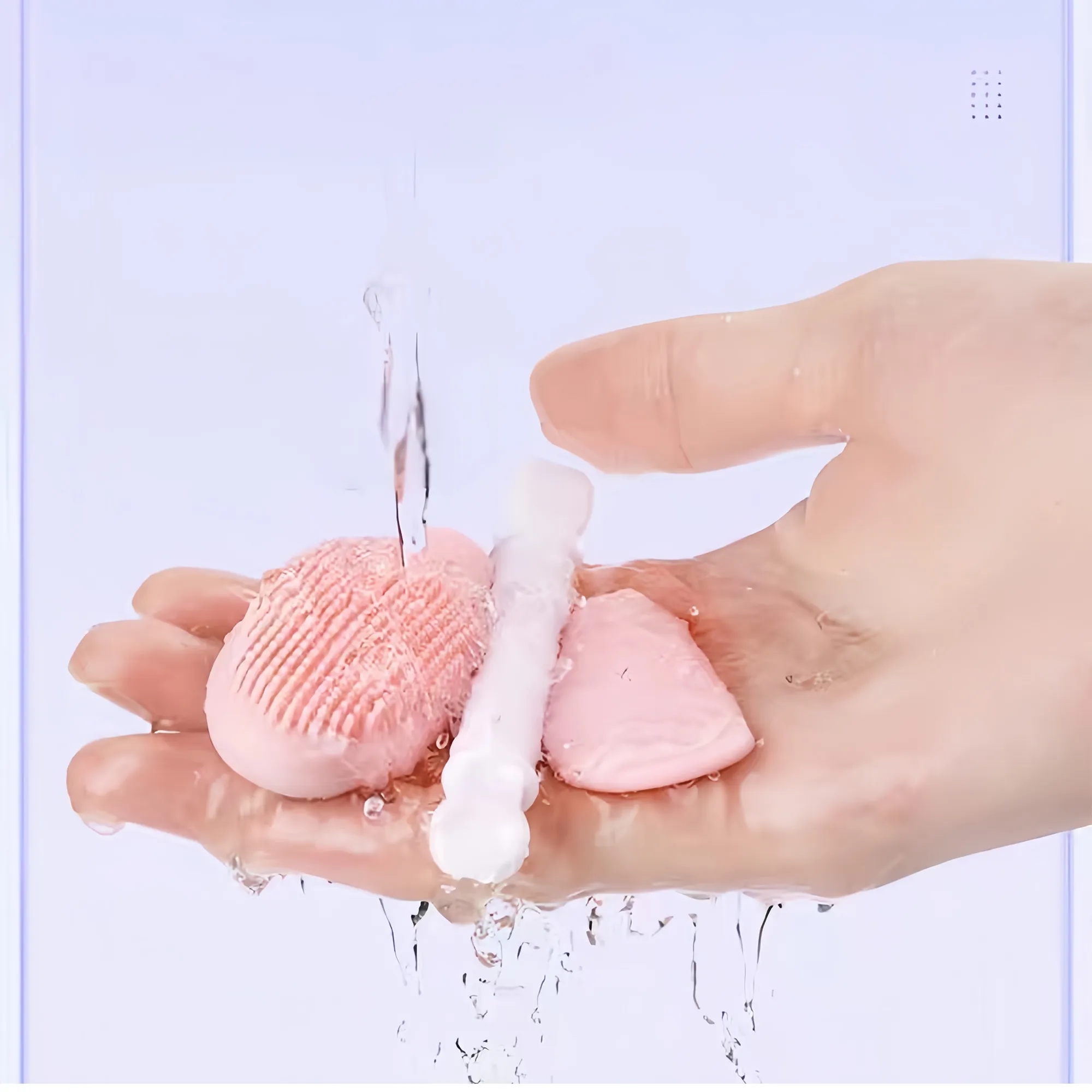 Dual-Ended Detachable Silicone Facial Brush 2