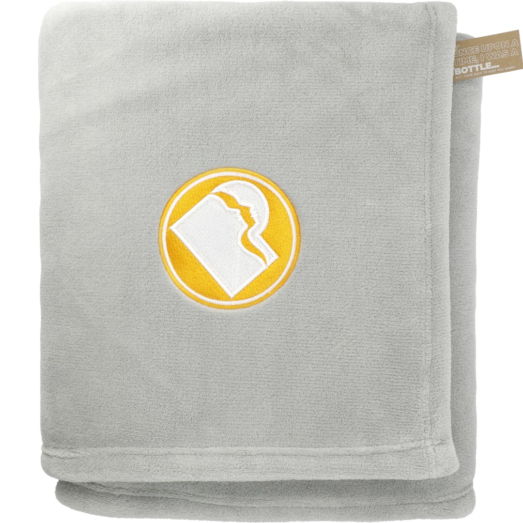 Recycled PET Oversized Coral Fleece Blanket 9