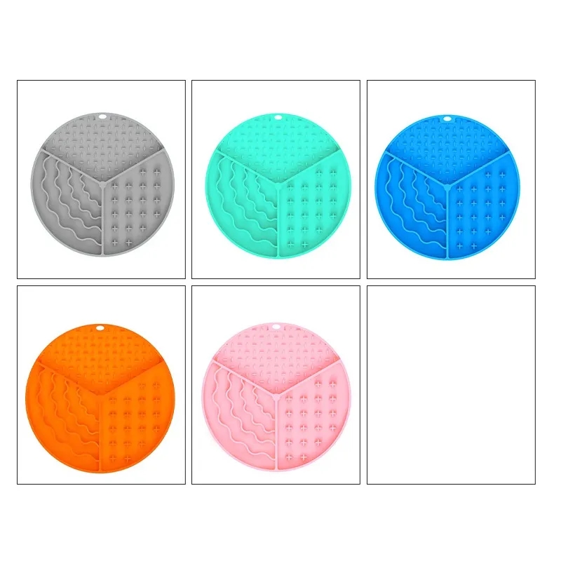 3 Compartments Round Silicone Slow Pet Feeder 2