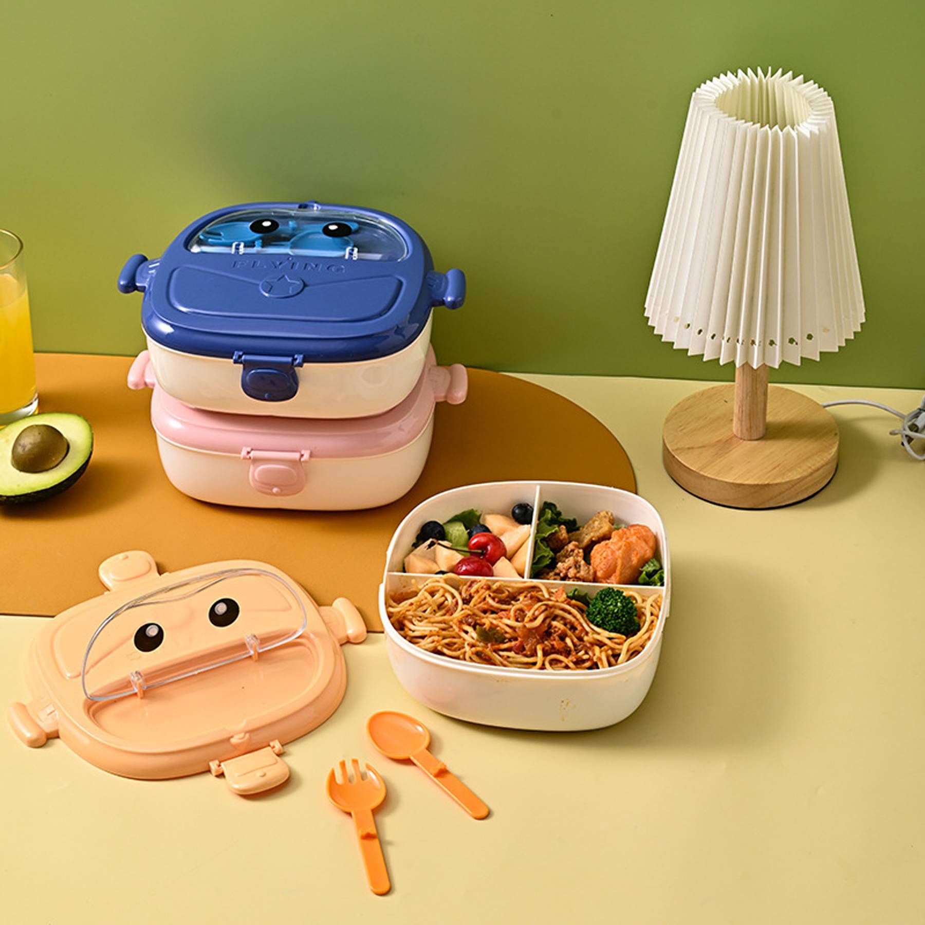 Portable Children's Plastic Lunchbox 7