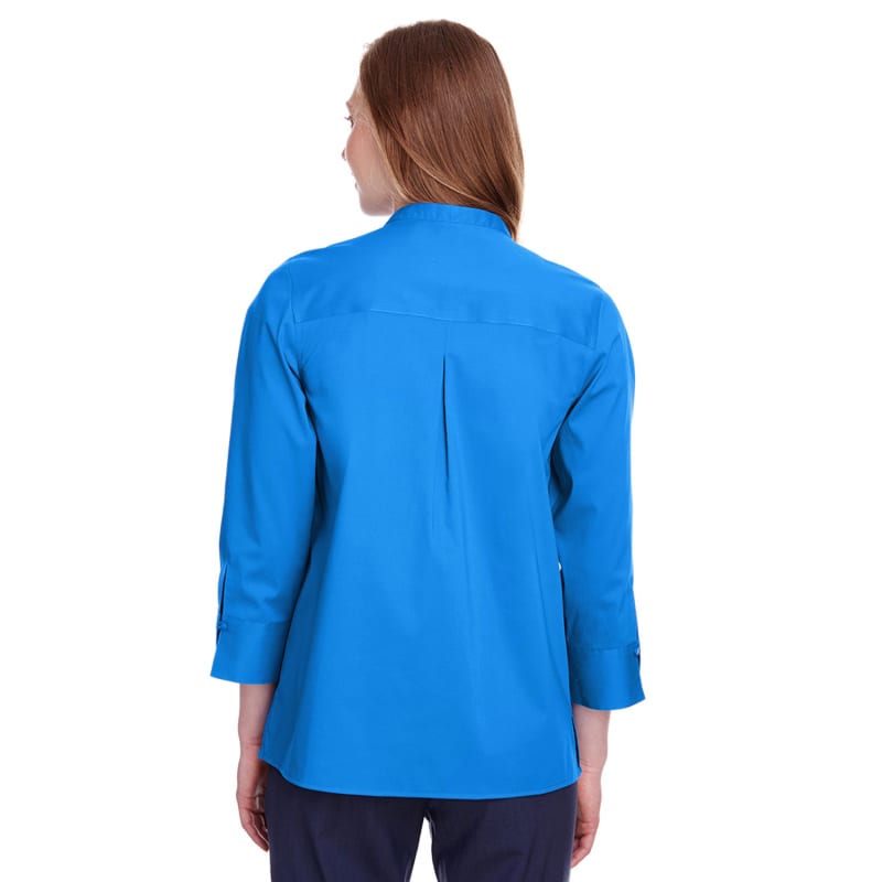 Devon & Jones Ladies' Crown Collection™ Stretch Broadcloth 3/4 Sleeve Blouse 6