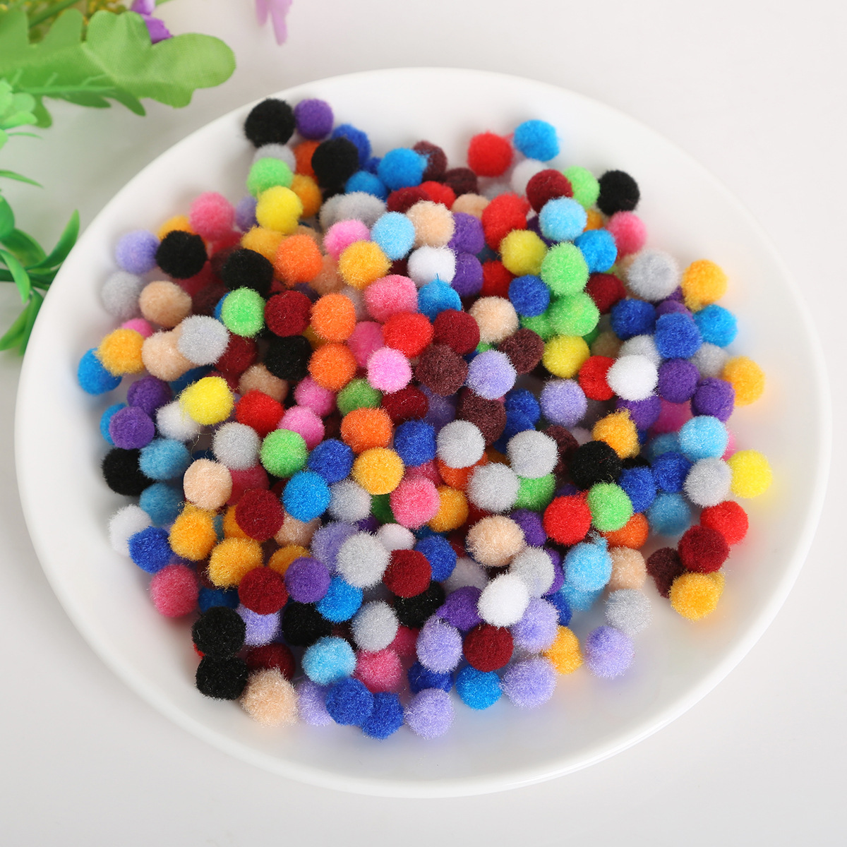 Soft and Fluffy Craft Pom Pom Balls ( 500 pieces ) 39
