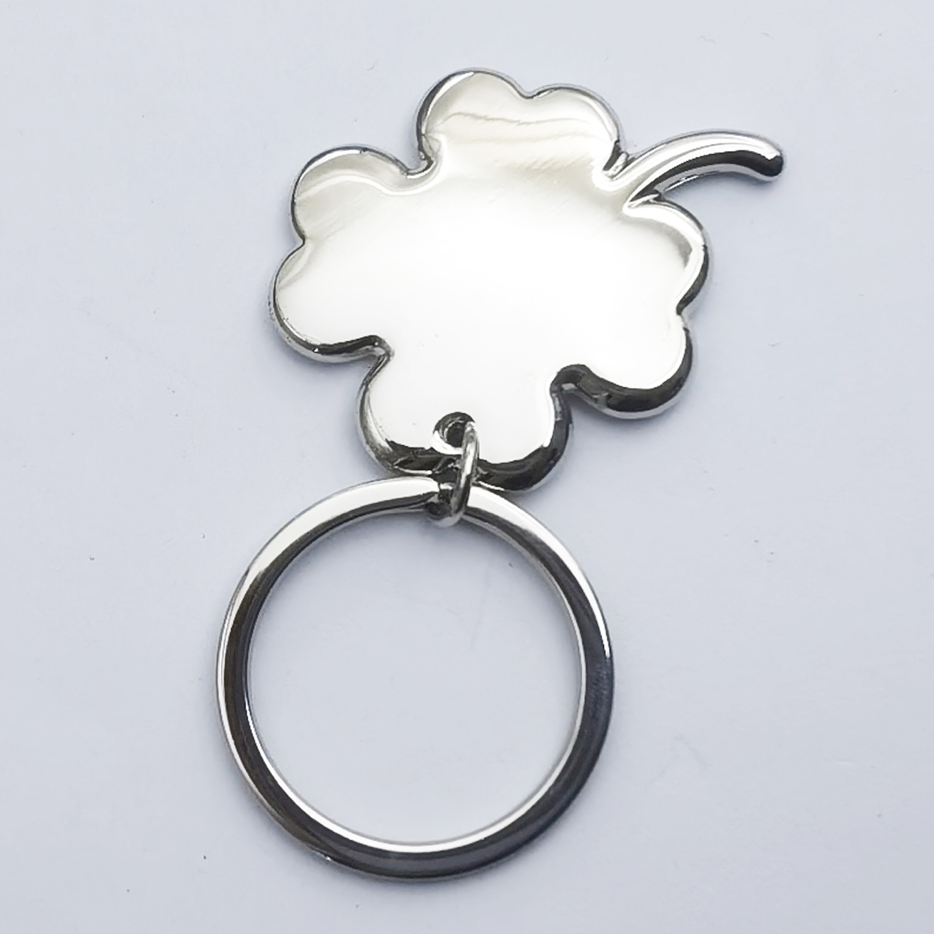 Creative Four-Leaf Clover Metal Key Ring 4