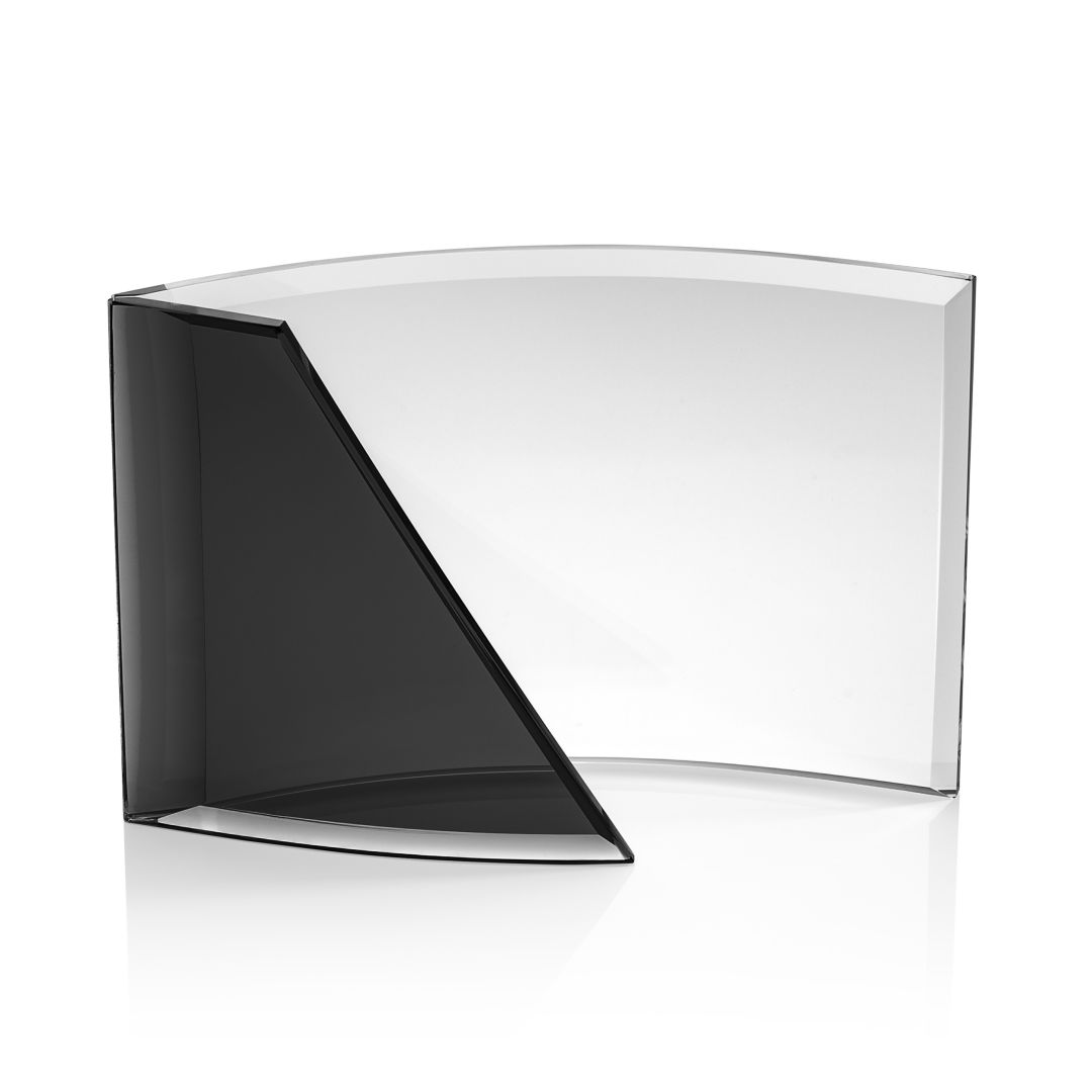 Giulia Award - Black 4