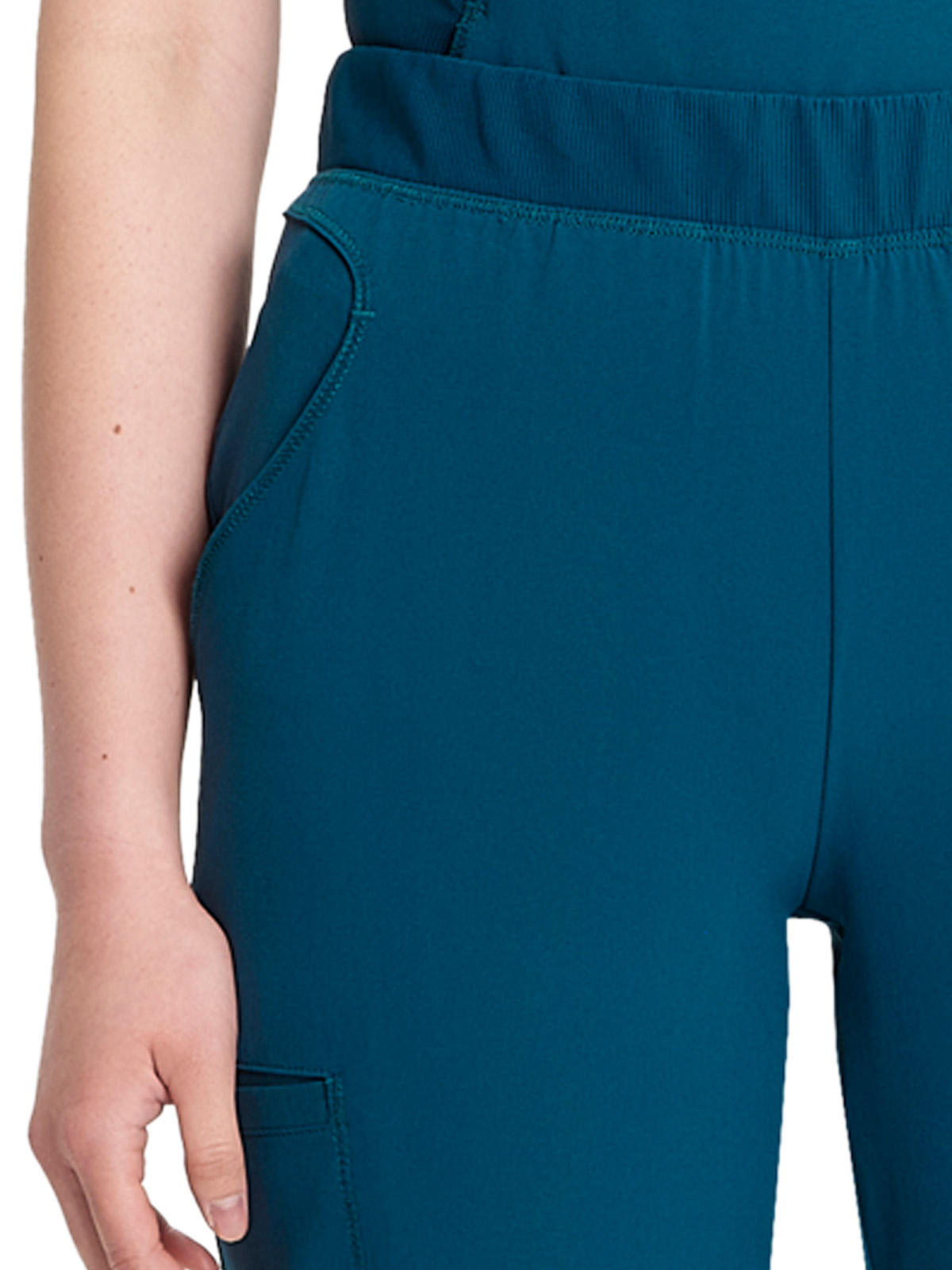 Infinity GNR8 - Women's Tapered Leg Cargo Pant 22