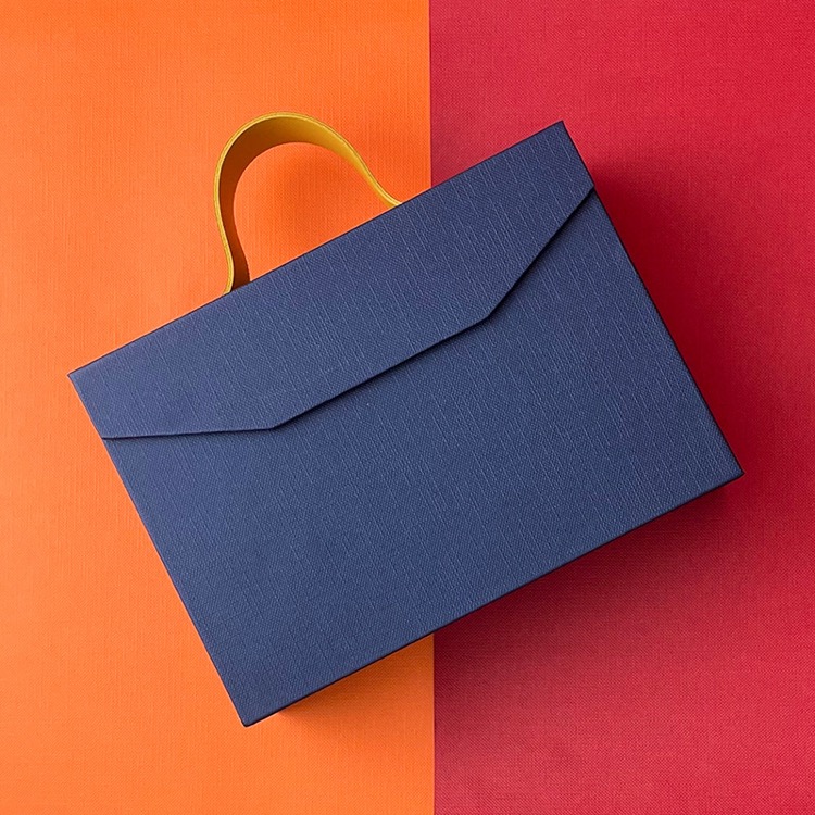 High-End Custom Paper Packaging Gift Box with Magnetic 3
