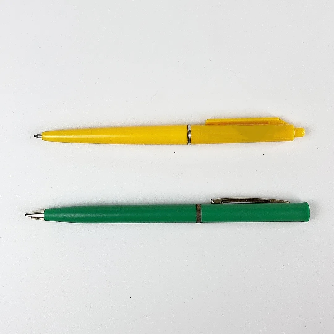 Plastic Pen With Custom Logo 3