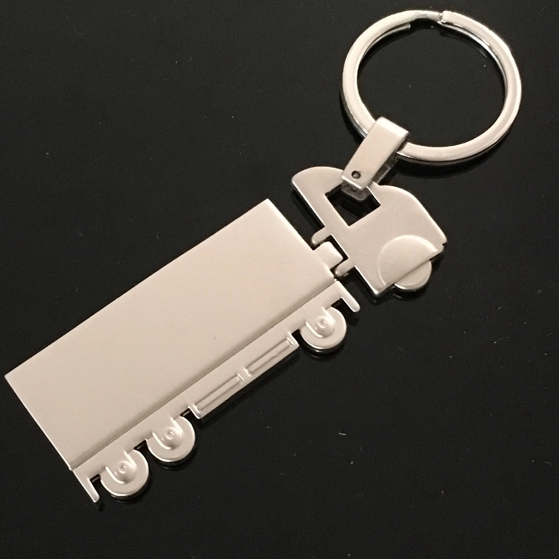 Metal Truck Car Keychain 2