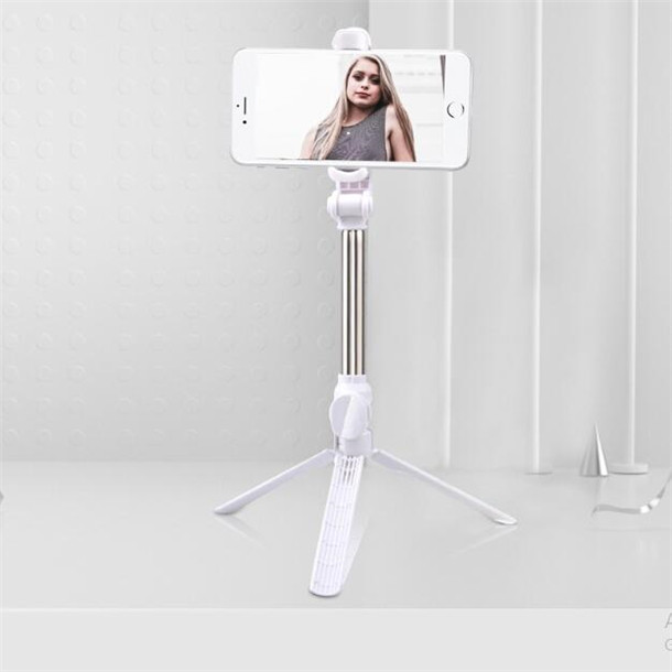 All in One Extendable Cellphone Tripod 4