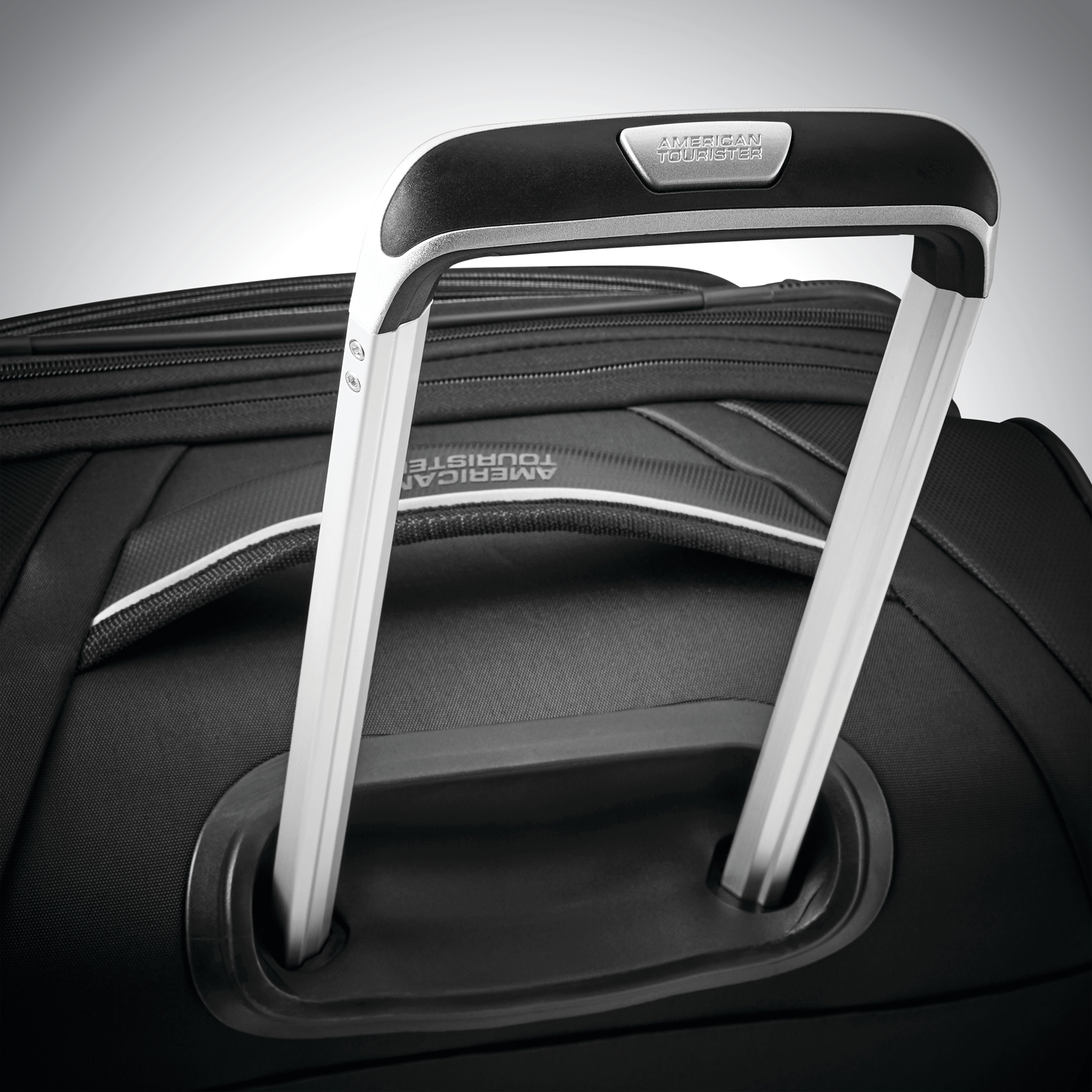 American Tourister® Zoom Turbo 20" Spinner Carry-On 5