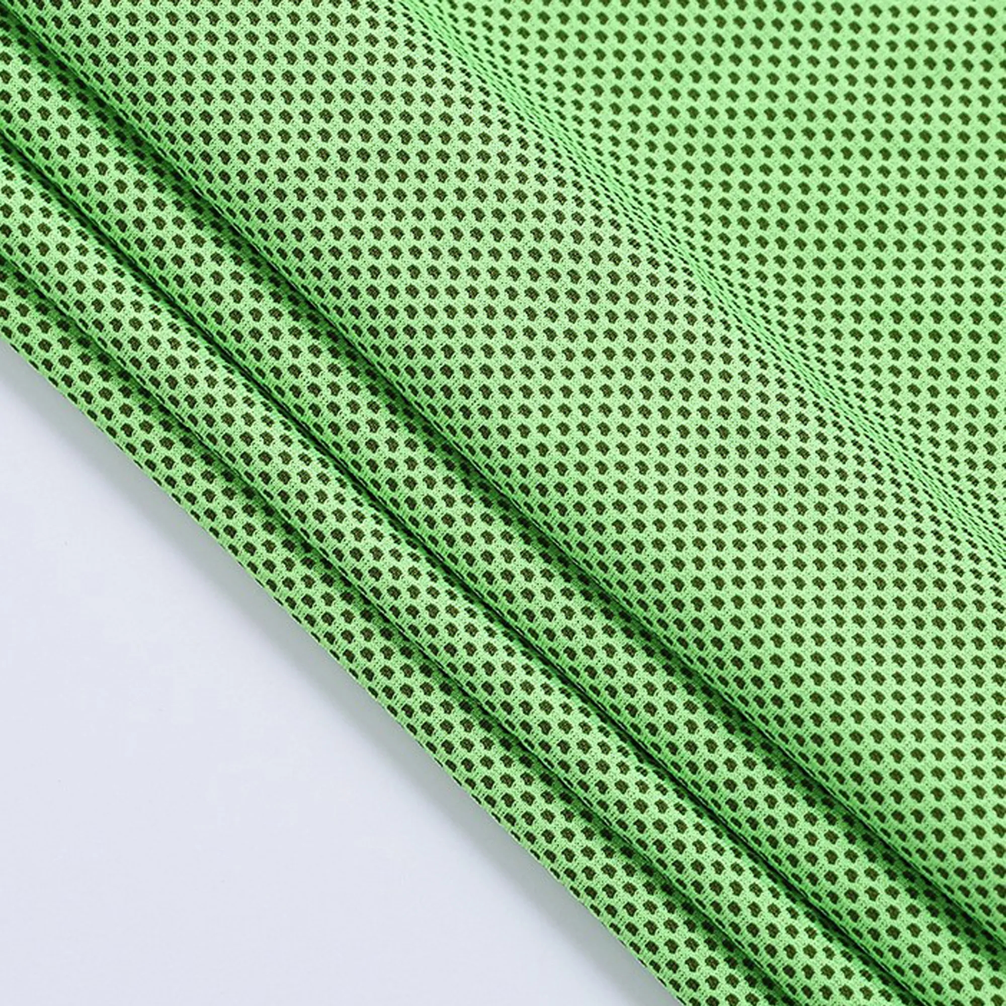 Cooler Towel with Silicone Case 6