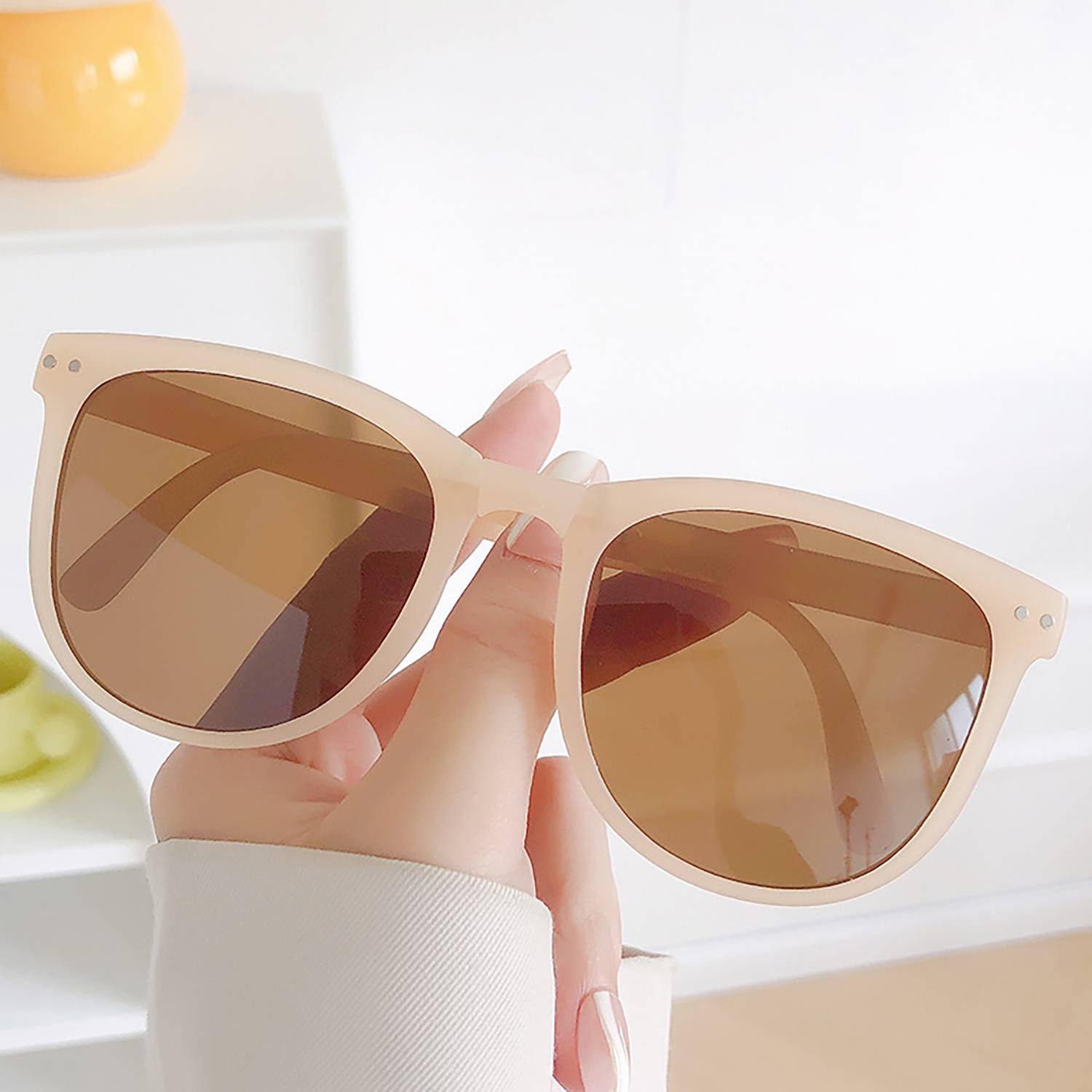 Foldable Sunglasses 2