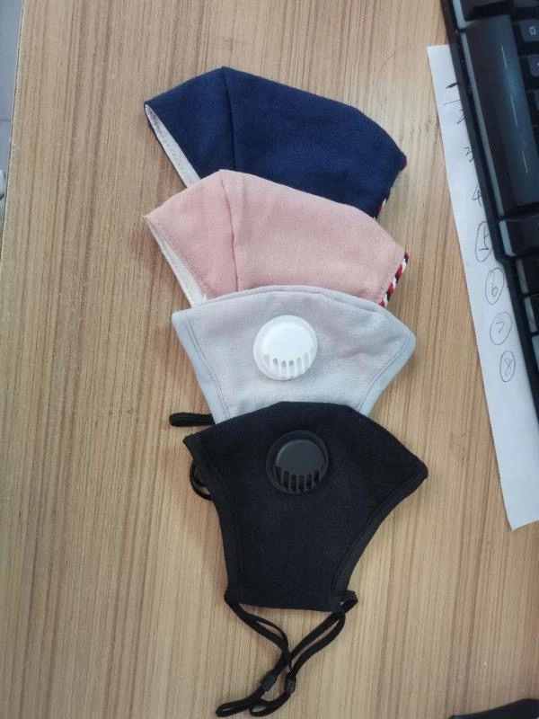 Cotton Anti-Dust Face Mask with Activated Carbon Filter 1