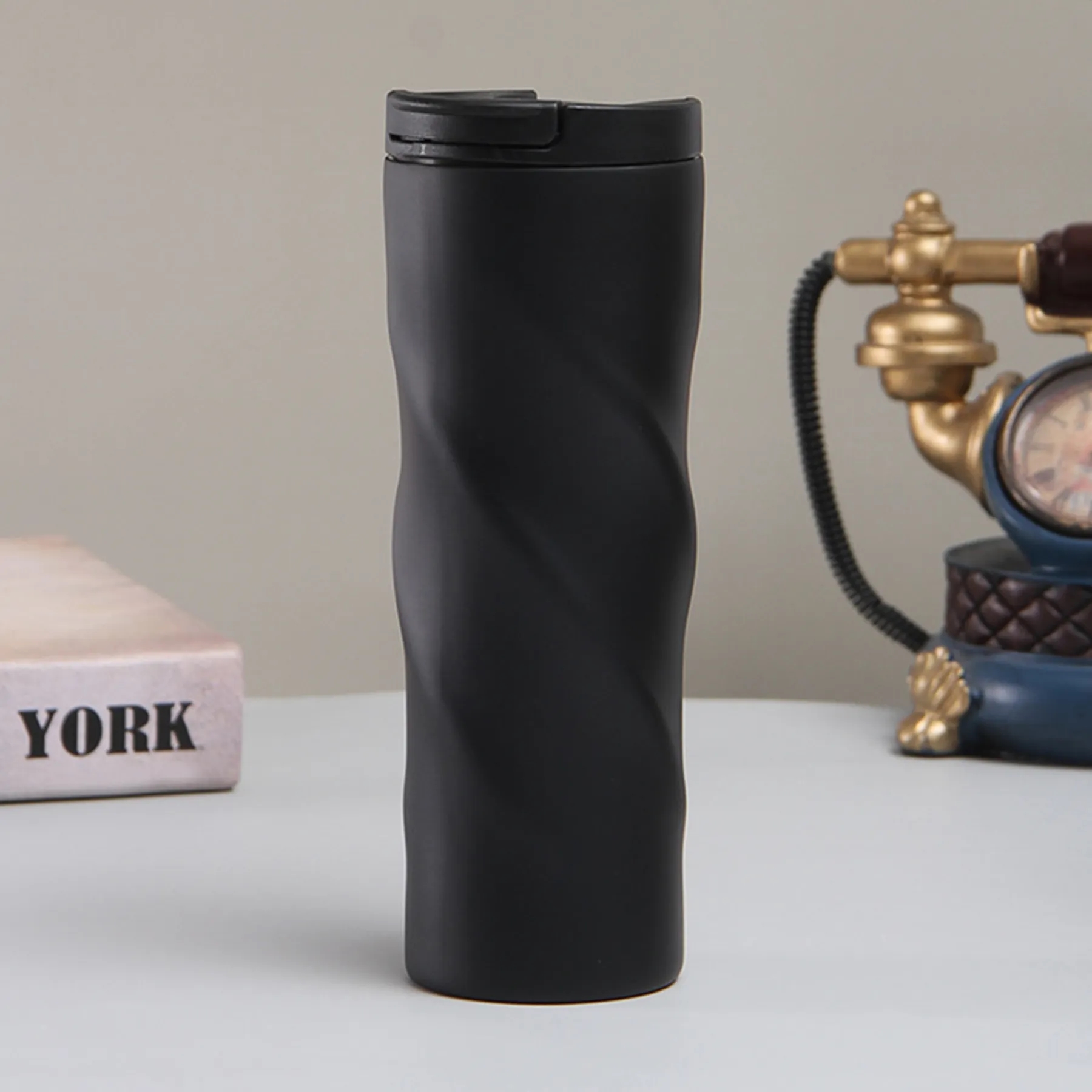 17 Oz. Spiral Gradient Color Stainless Steel Vacuum Cup 7