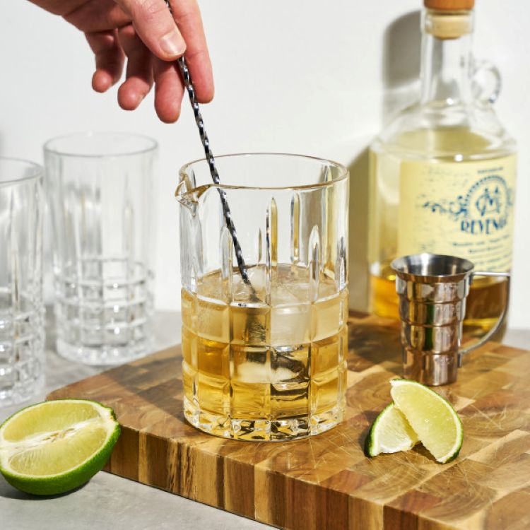 Viski® Highland Mixing Glass 3