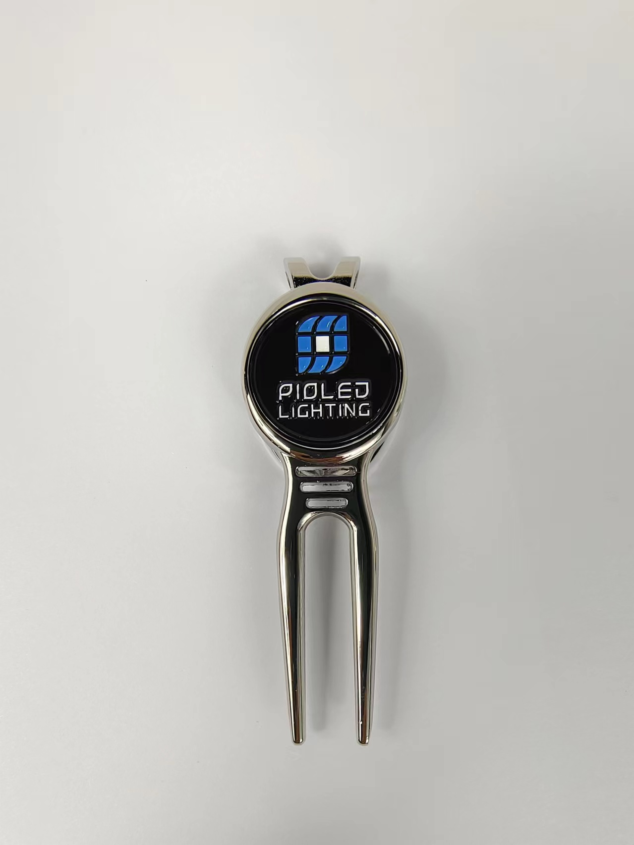 Specific Ball Marker Divot Repair Tool 1