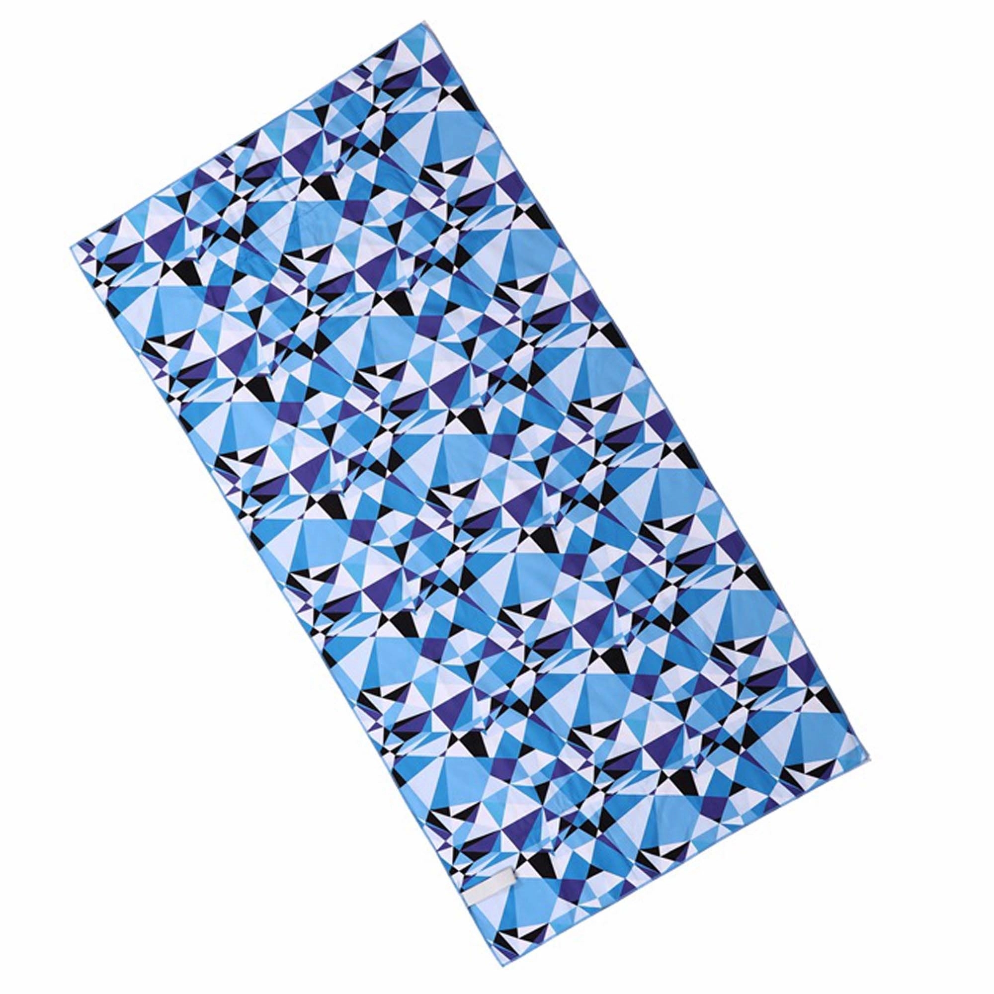 Lightweight Microfiber Beach Towel 2