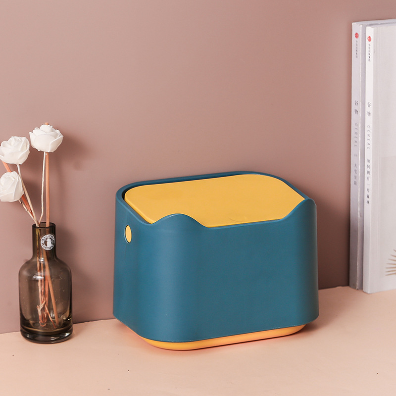 Mini Desktop Trash Can w/Lid 5