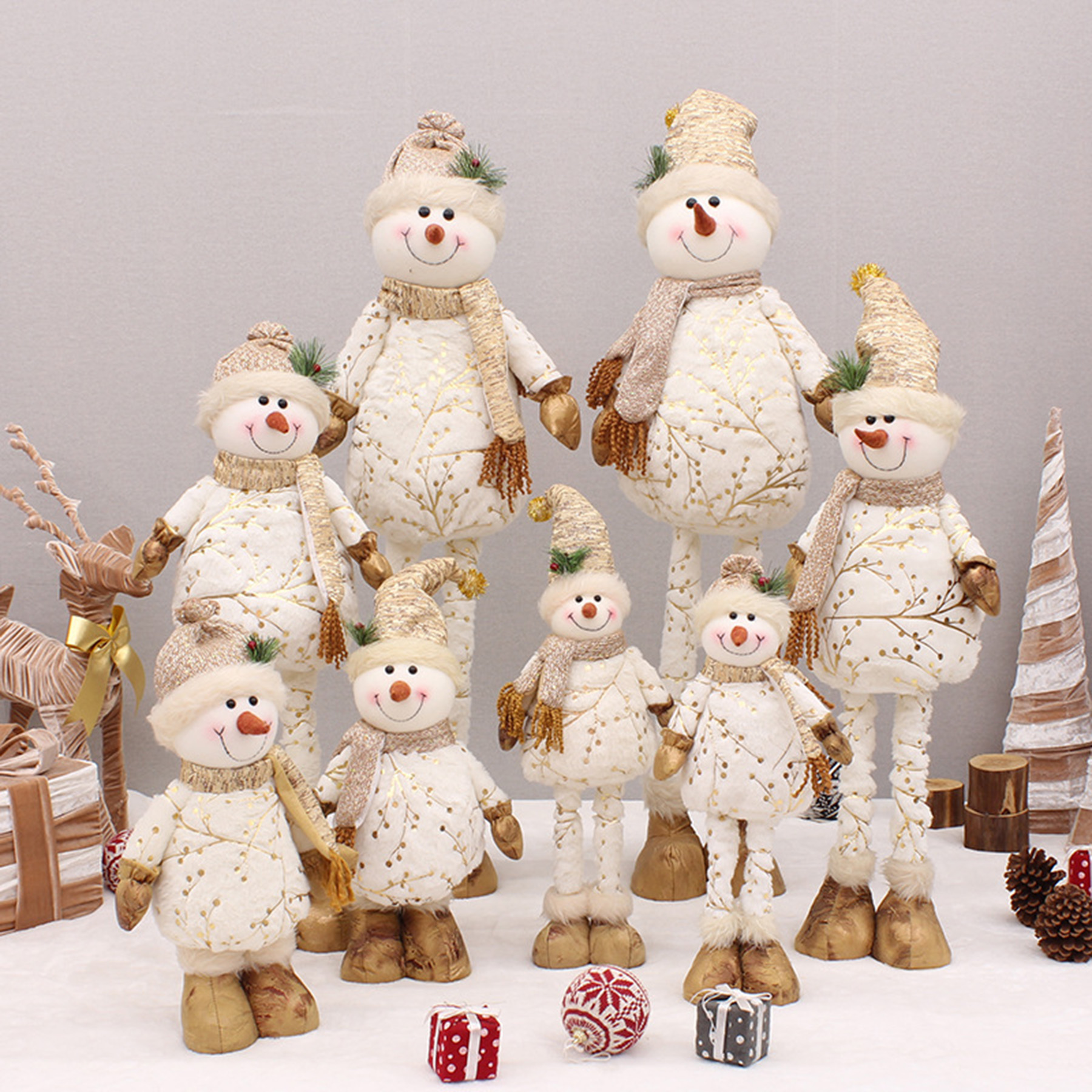 Christmas Sitting Figurine Dolls 3