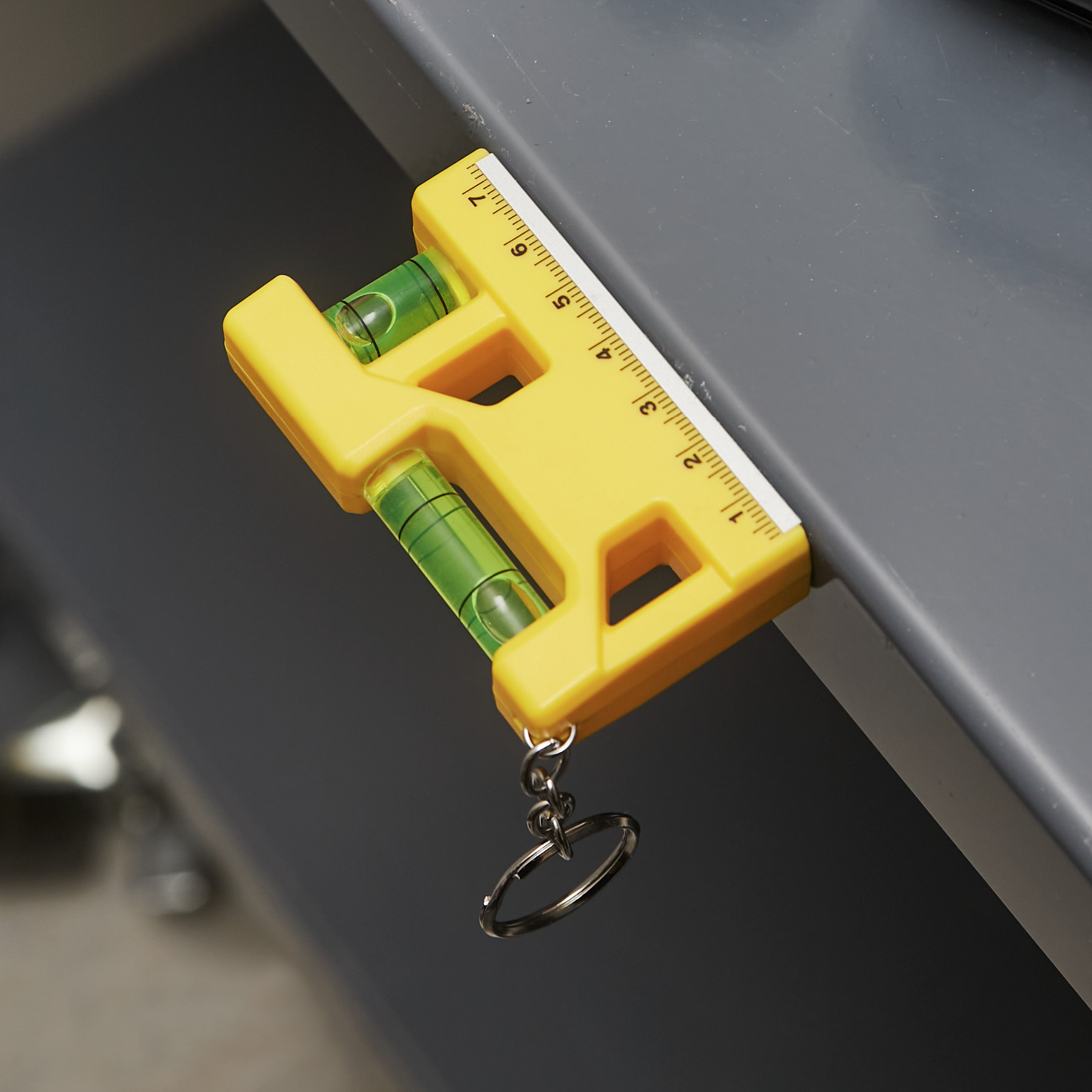Hank 3" Level / Ruler Keyring 8