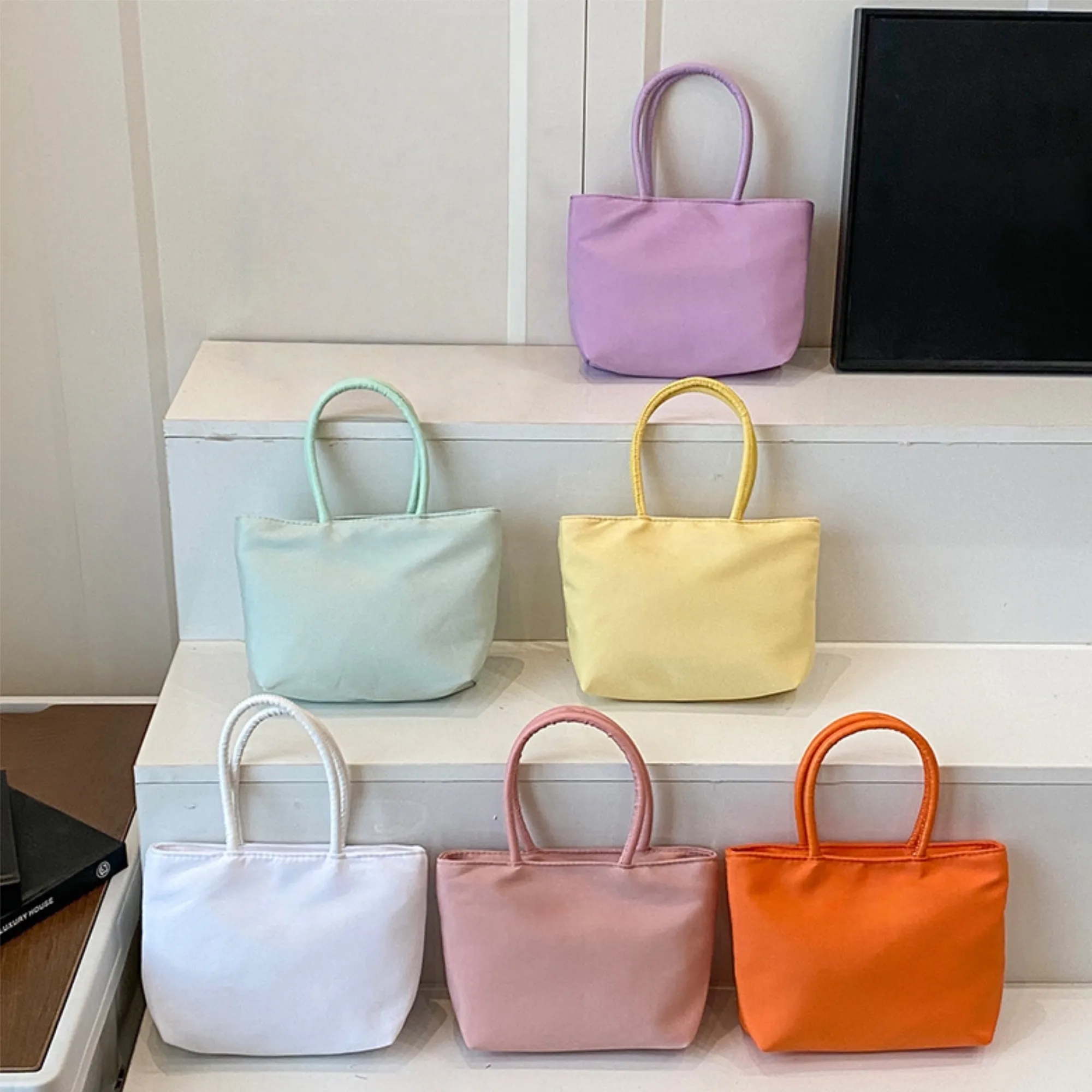 Women Mini Gift Tote Bag Handbag With Zipper 1