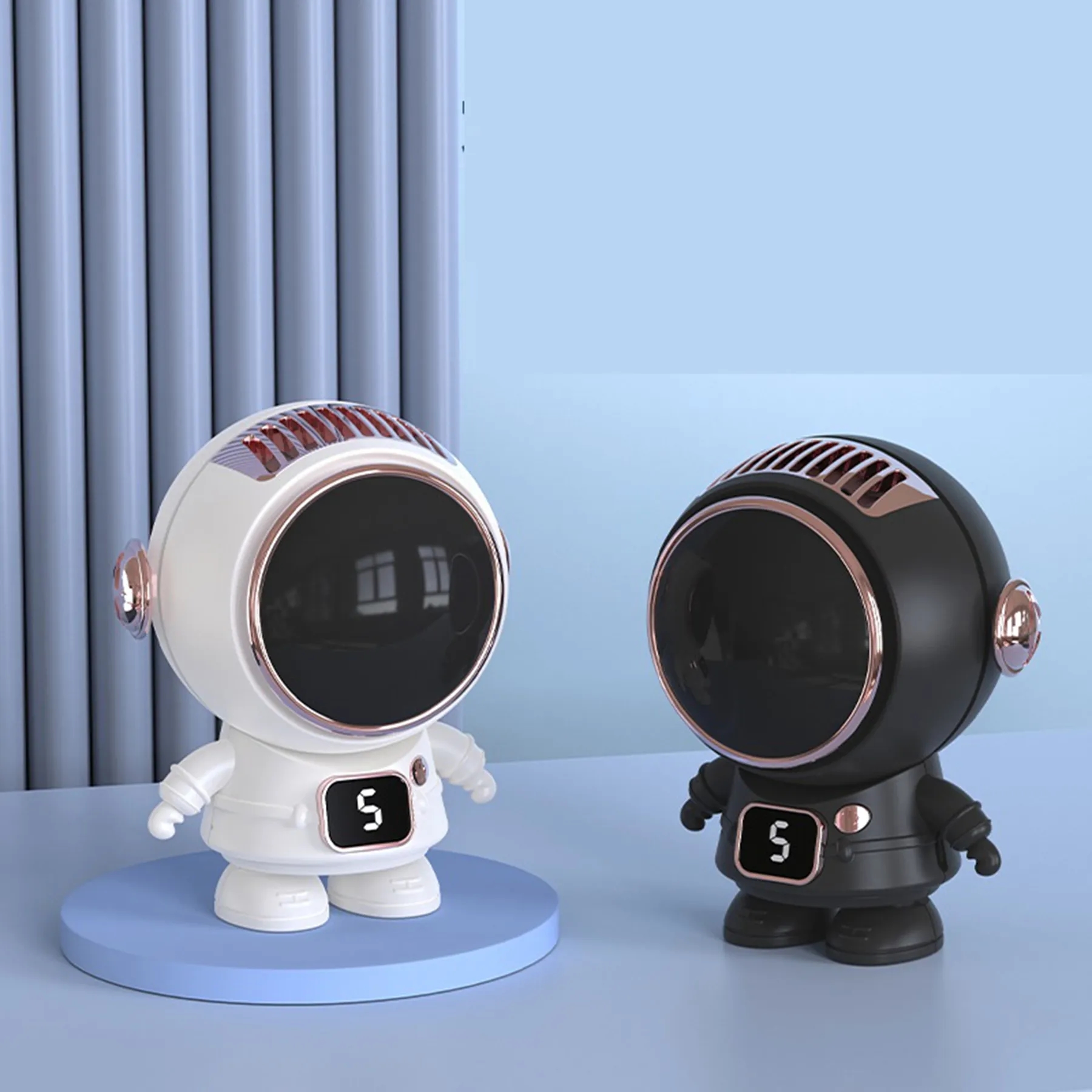 500 mAh Astronaut Cartoon Turbine Leafless Hanging Neck Fan 3