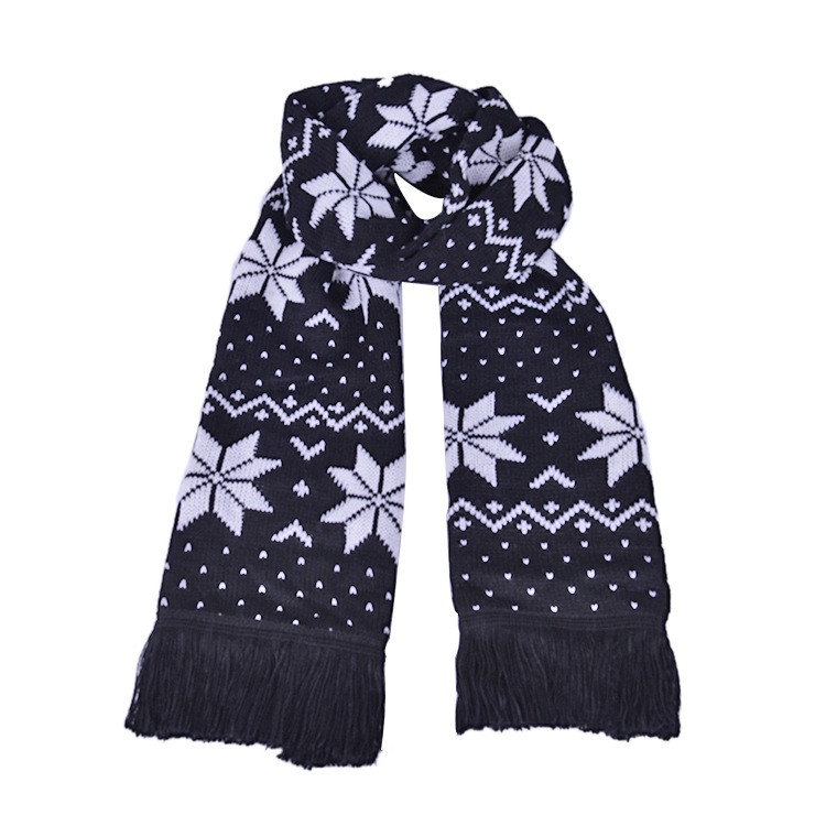 Jacquard Weave Knit Scarves With Fringe 2