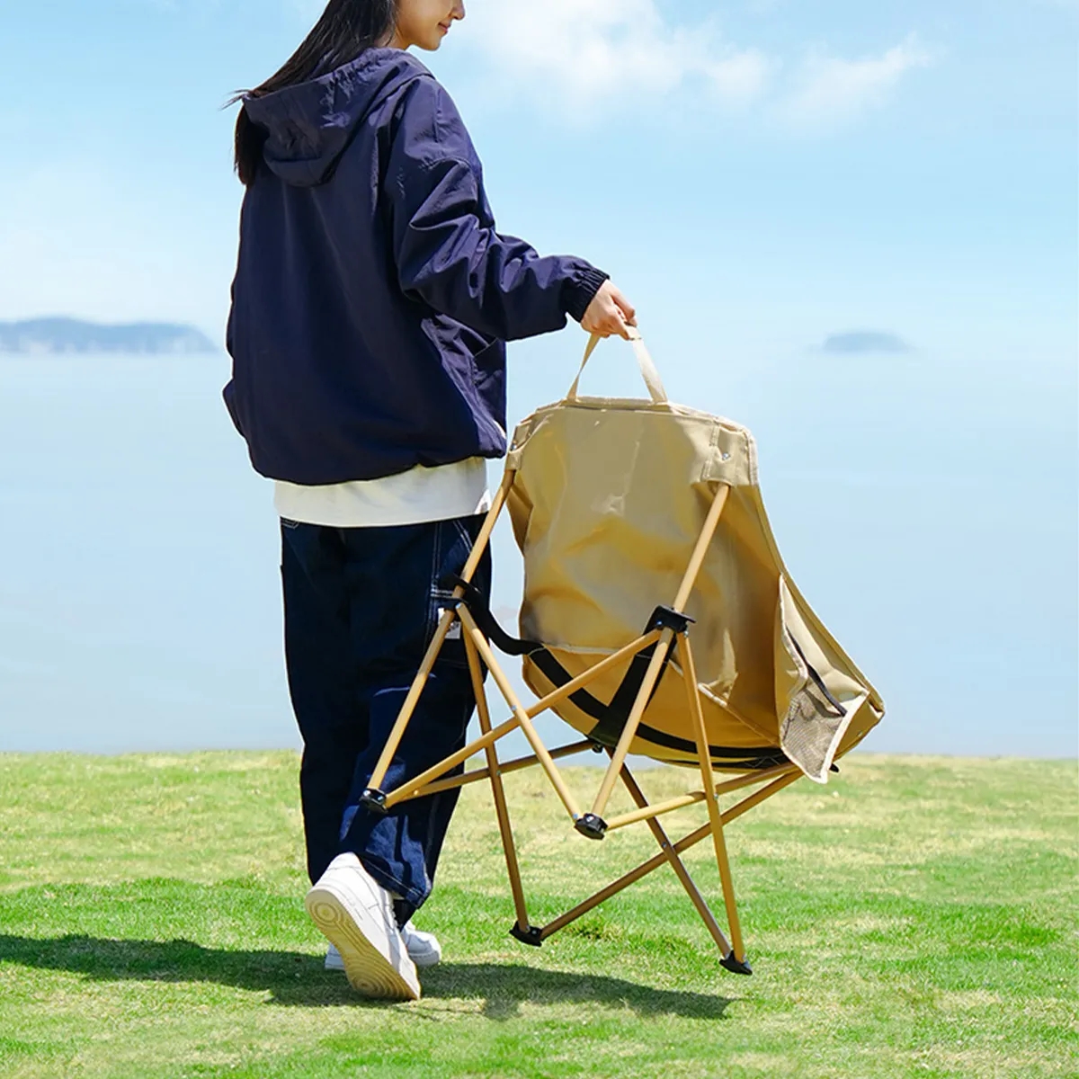 Lightweight Backpacking Folding Chair Supports 260 Lbs 3