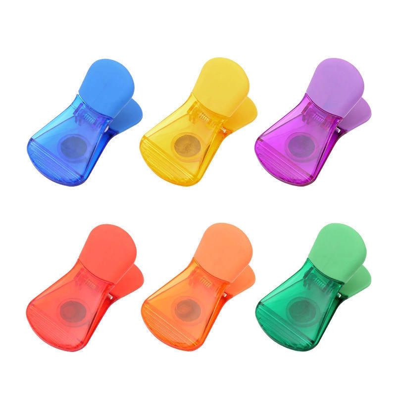 Translucent Boulevard Magnetic Clip W/ Opaque Tips 3