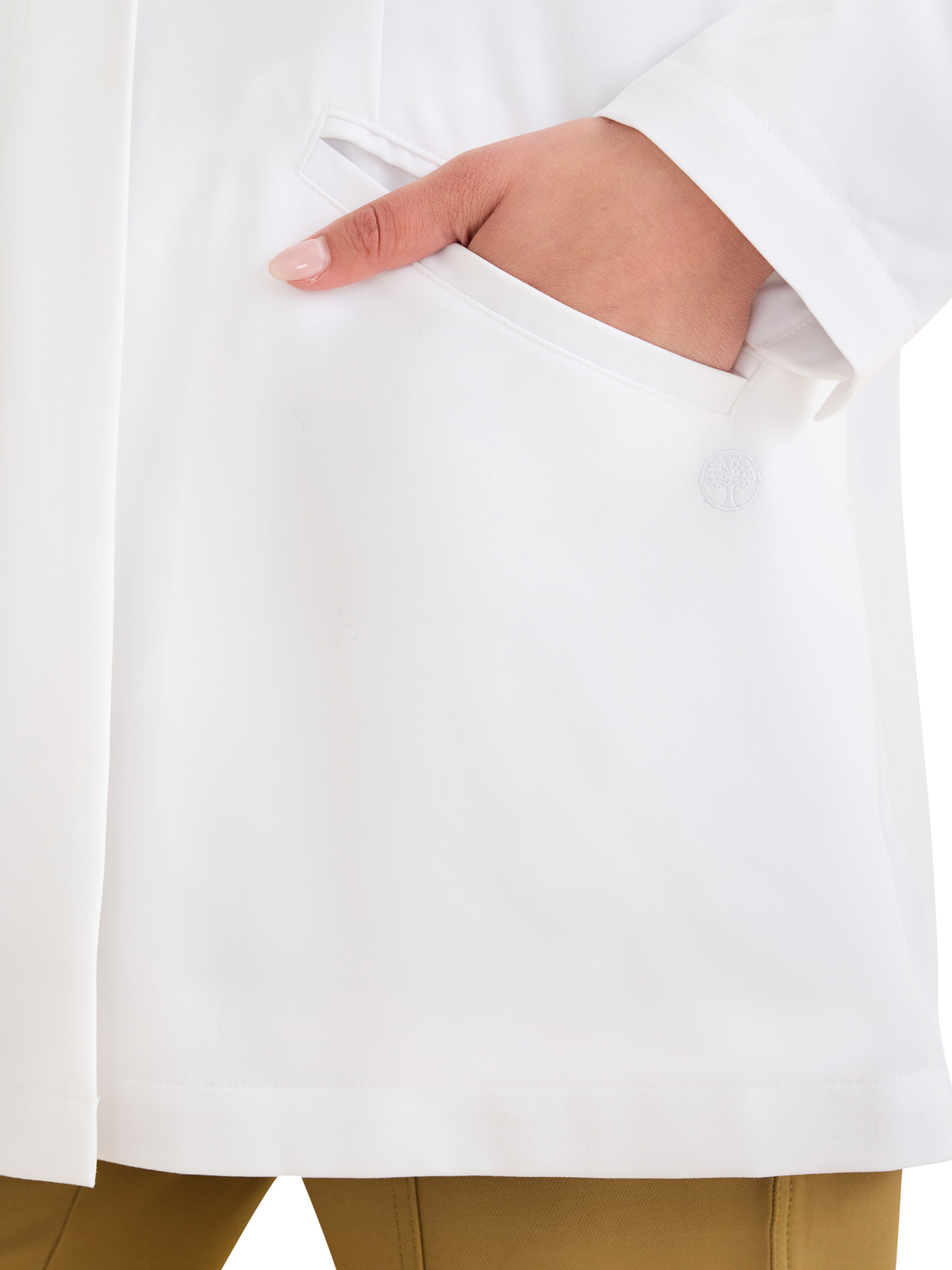 Healing Hands - The White Coat - Women's 4-Pocket 31" Fable Lab Coat 3