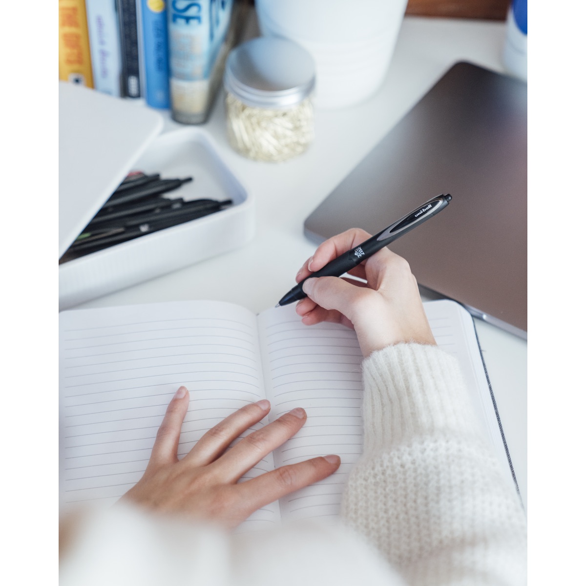 uni-ball® 207 PLUS+ Gel Pen 34