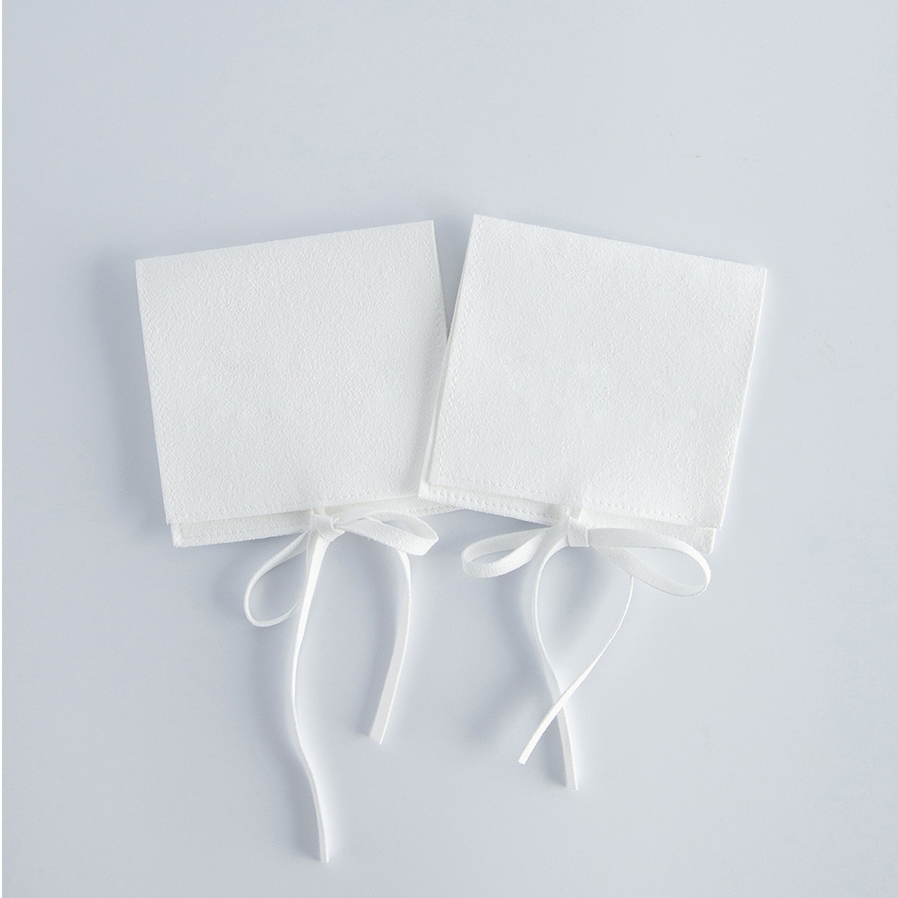 Elegant Jewelry Pouches 11