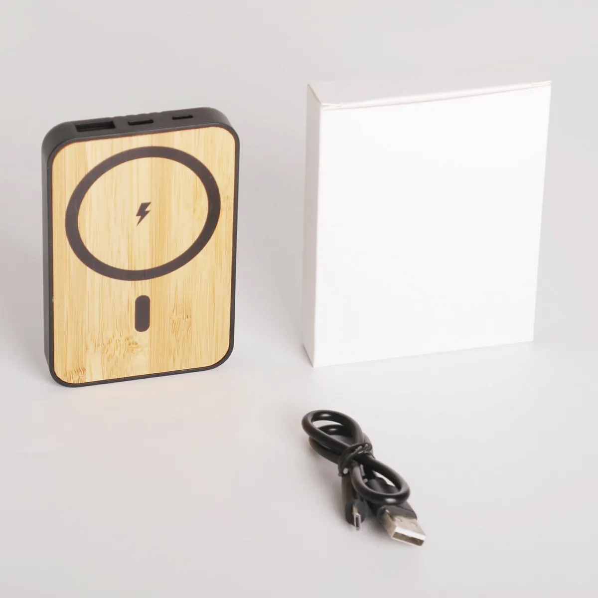 Bamboo USB Wireless Magnetic Charging Power Bank 3