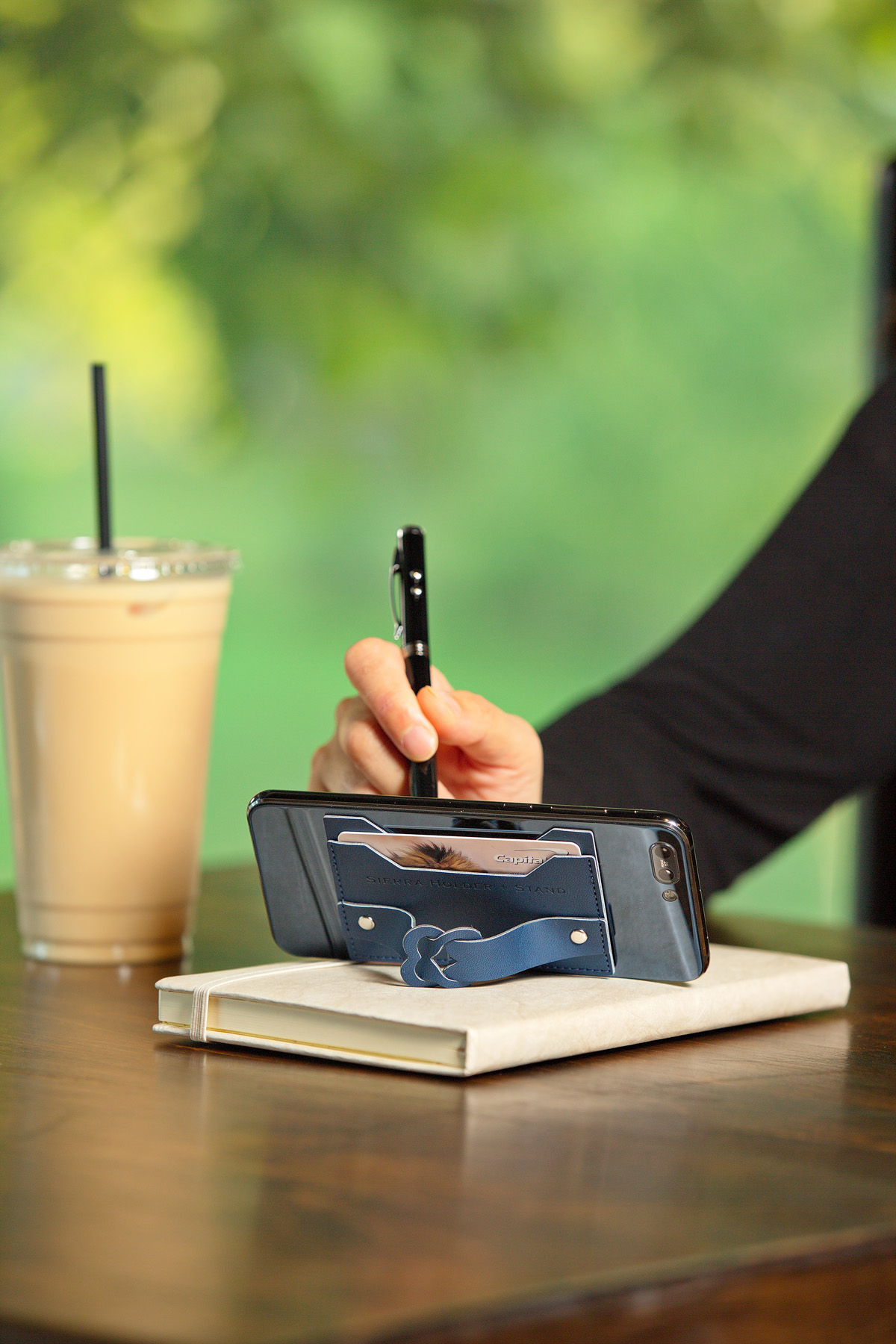 Sierra Card Holder + Phone Stand 4