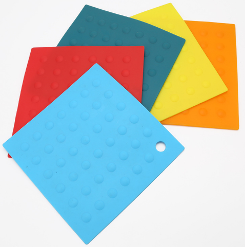 Non-Slip Silicone Pot Holder 2