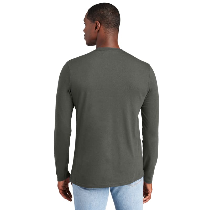 District Very Important Tee Long Sleeve. 26
